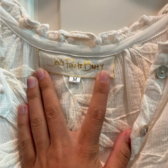 Jen's Pirate Booty Cream Embroidered Blouse - Picture 4 of 5